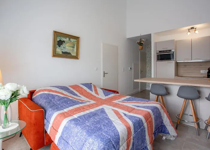 Cote Port By Interhome * Pornic